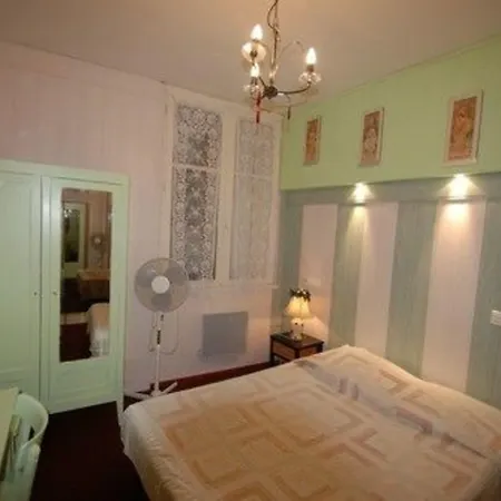 Notre Dame Auxiliatrice Hotel 2*