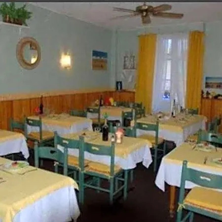 Notre Dame Auxiliatrice Hotel 2*