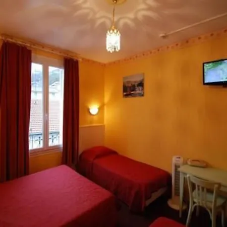 Notre Dame Auxiliatrice Лурд